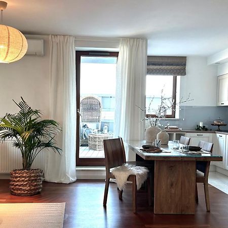 Sea Towers Apartament 27- Min 2 Noce Гдыня Экстерьер фото